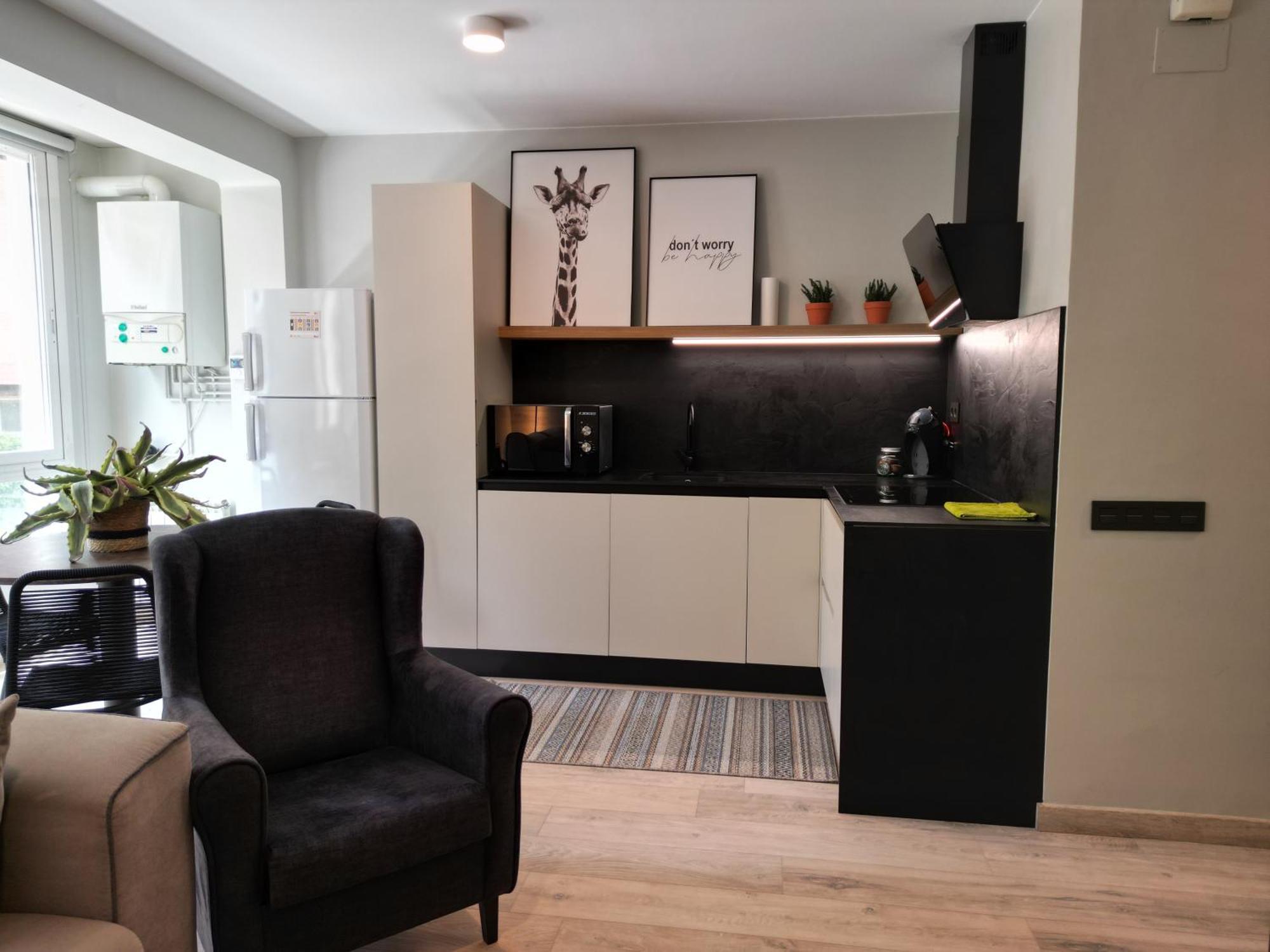 Apartaments Turistics Cardona III Экстерьер фото