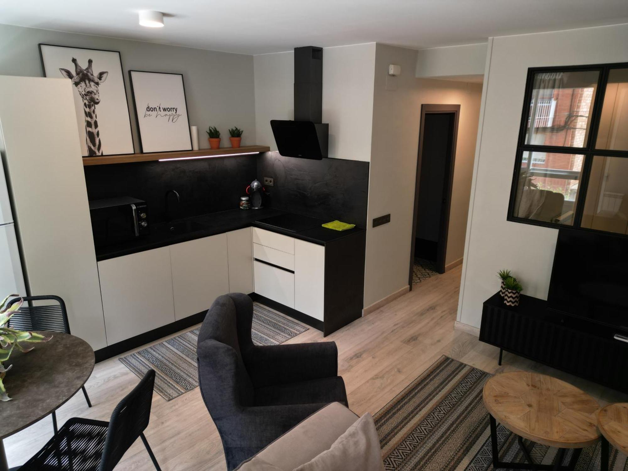 Apartaments Turistics Cardona III Экстерьер фото