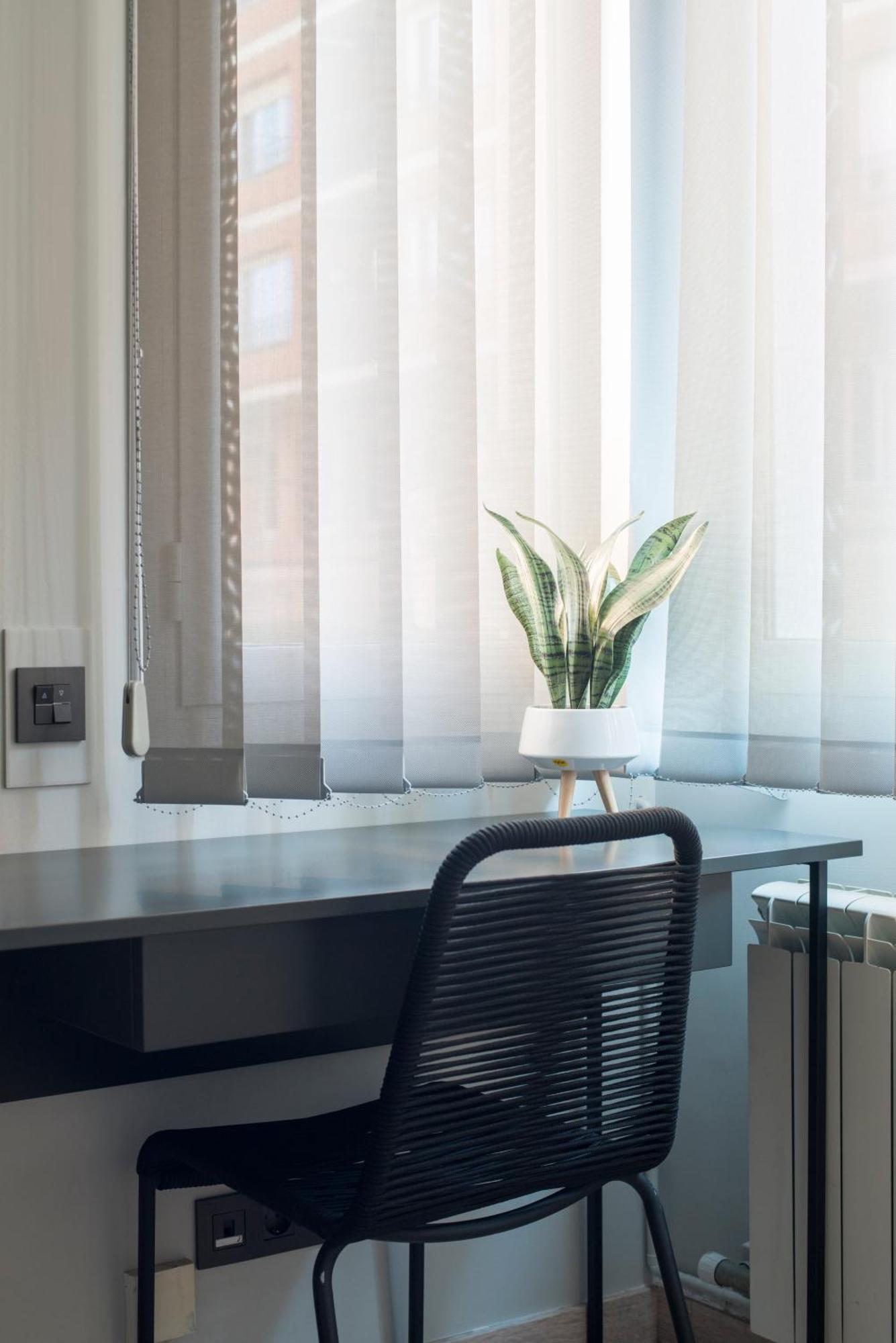 Apartaments Turistics Cardona III Экстерьер фото