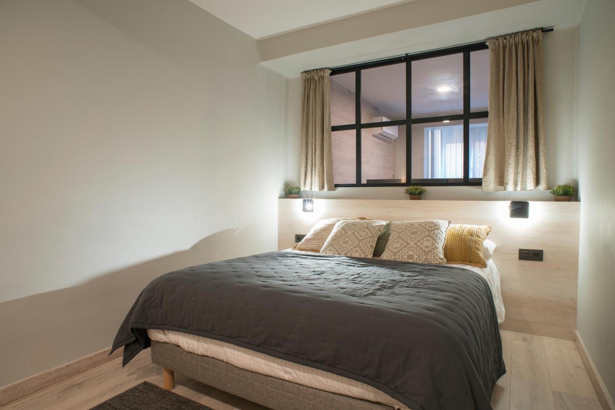 Apartaments Turistics Cardona III Экстерьер фото