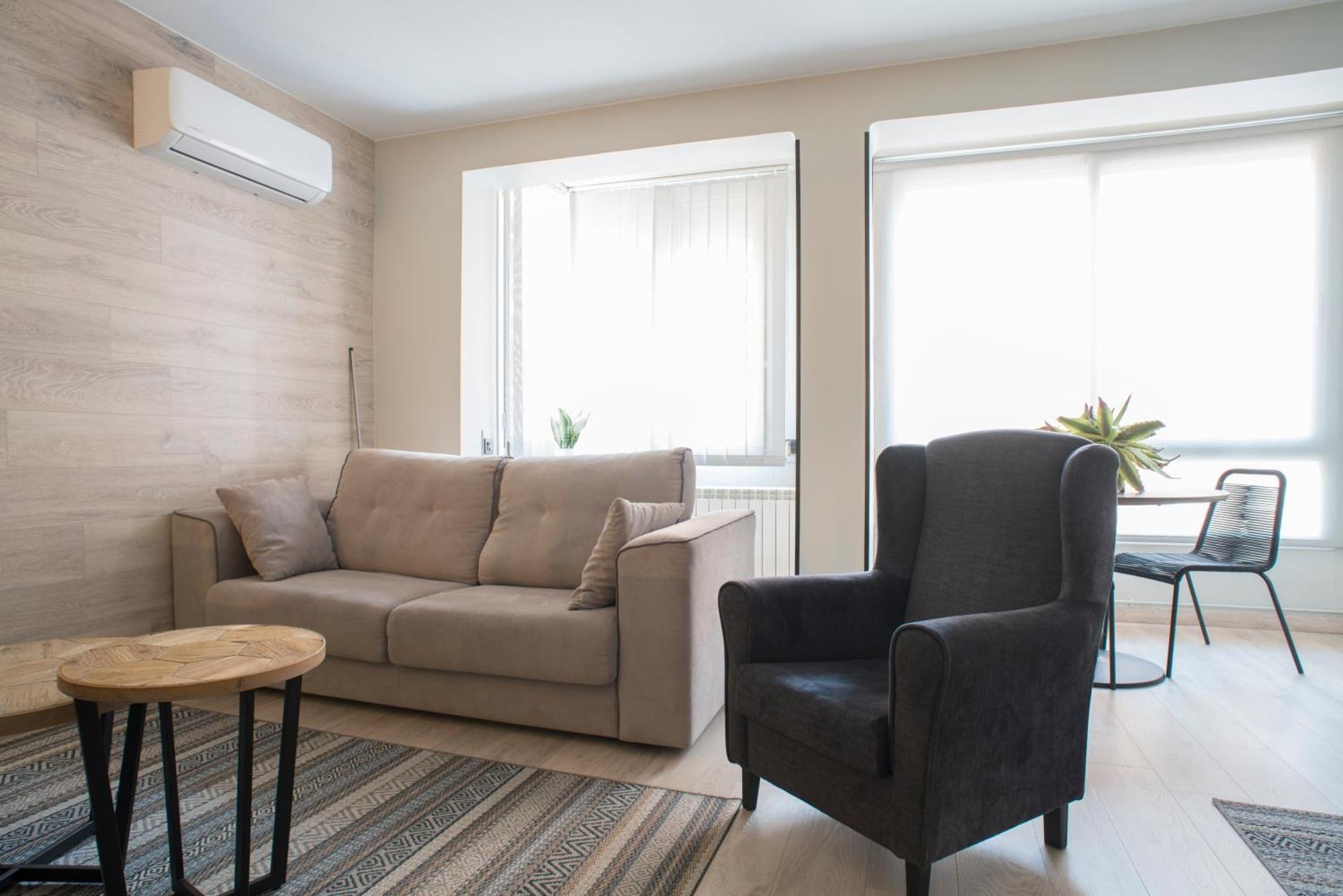 Apartaments Turistics Cardona III Экстерьер фото